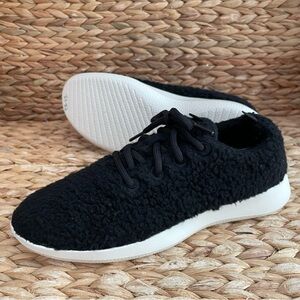 Allbirds Wool Runners Shoes Women’s‎ Size 8 Black Fluff
